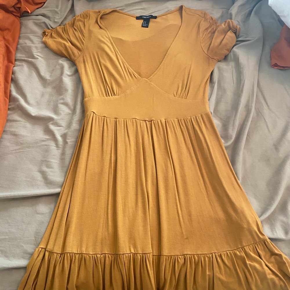 Forever 21 Short Sleeve Dress